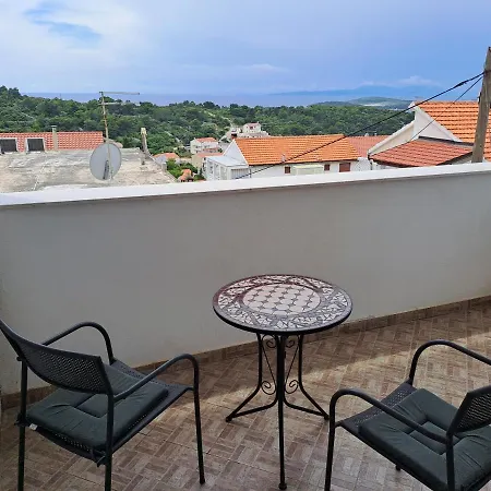 Benjak * Hvar Town