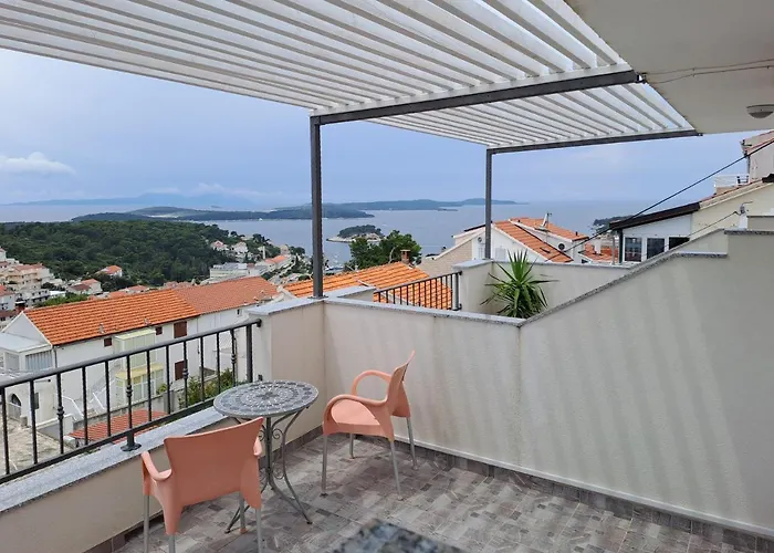 Benjak Lejlighed Hvar Town